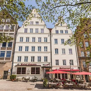 ringhotel-jensen.hamburg-hotels-de.com/